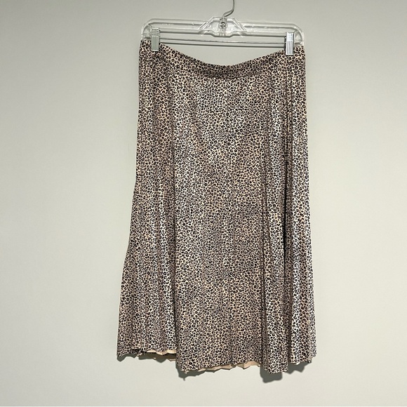 Ann Taylor Animal Print Leopard Pleated A Line MIDI Skirt Size 6 - Picture 5 of 6